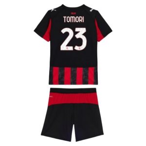 AC Milan 2025/26 Thuistenue voor Kinderen – Fikayo Tomori #23 – Voetbalshirt met Korte Mouwen + Korte Broek