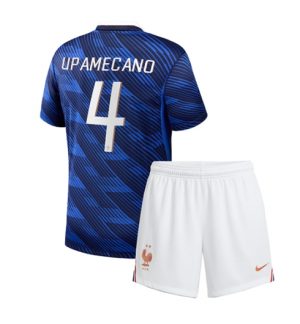 Frankrijk Dayot Upamecano #4 Thuis tenue Kids WK 2026 Voetbalshirt + Shorts Set Frankrijk Dayot Upamecano #4 Thuis tenue Kids WK 2026 Voetbalshirt + Shorts Set